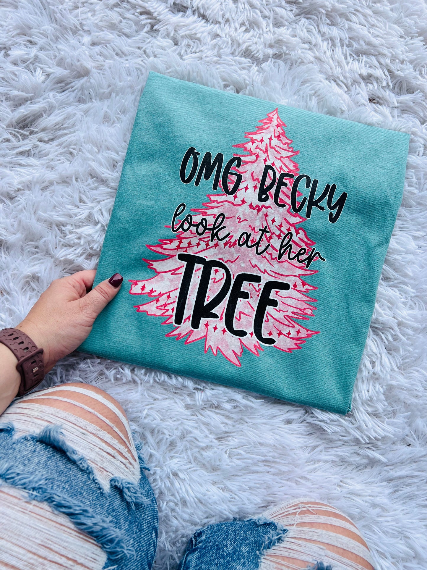 OMG Look At Her Tree PREORDER (SHIP DATE 11/15)