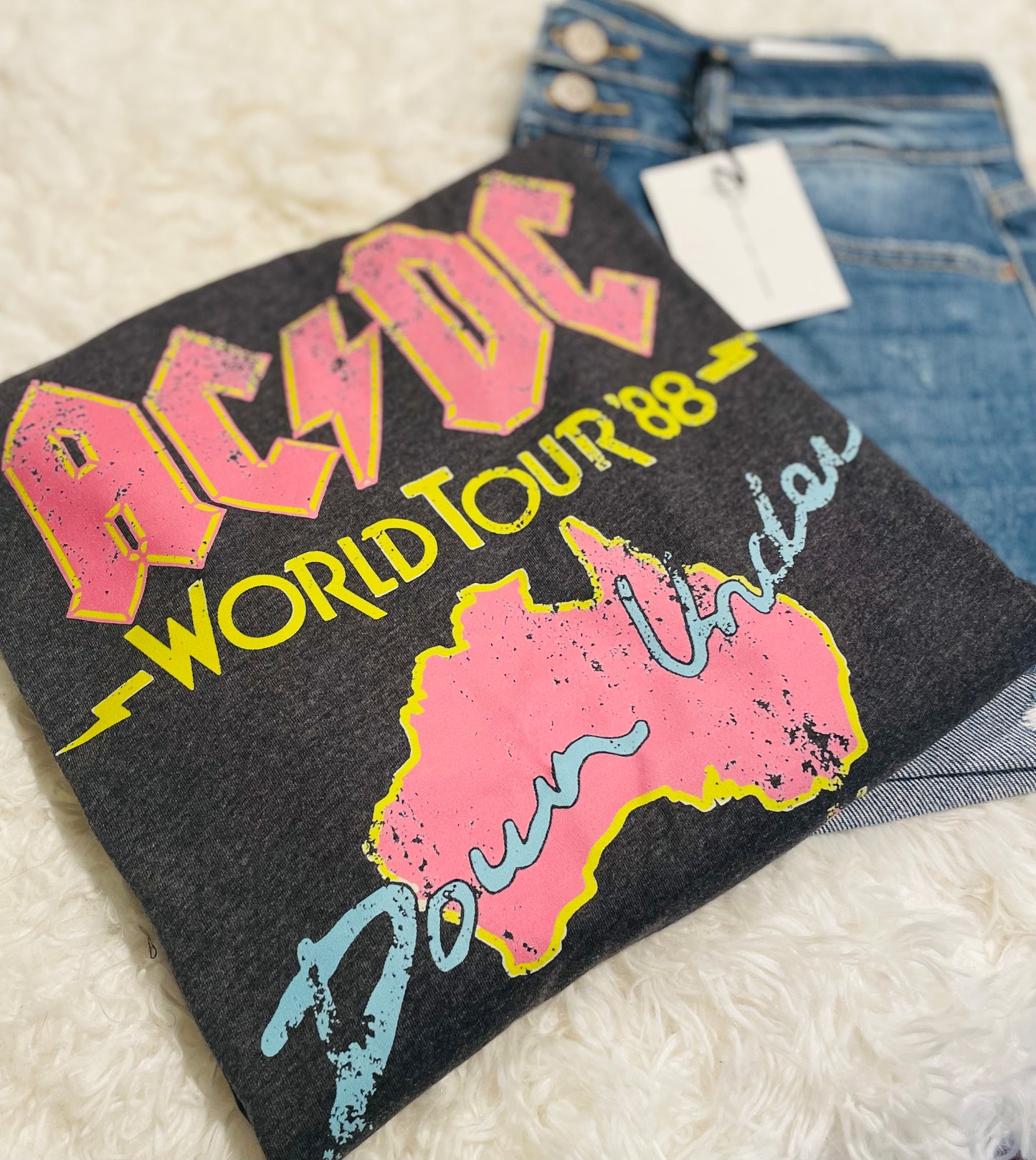 World Tour ⚡️ Down Under