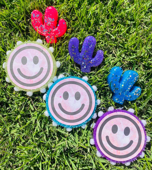 Pom Smiley Freshies